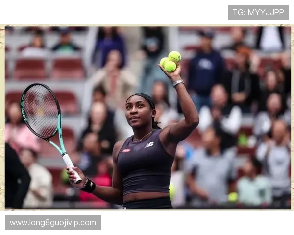 新生代崛起与老将坚守交织本赛季网球赛场风云再起引发全球关注