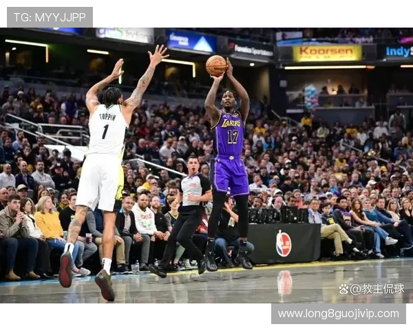 湖人队迎来新援交易重磅消息 詹姆斯和戴维斯将携手引领球队冲击总冠军